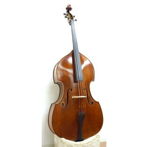 画像: Karl Höfner カールヘフナー 